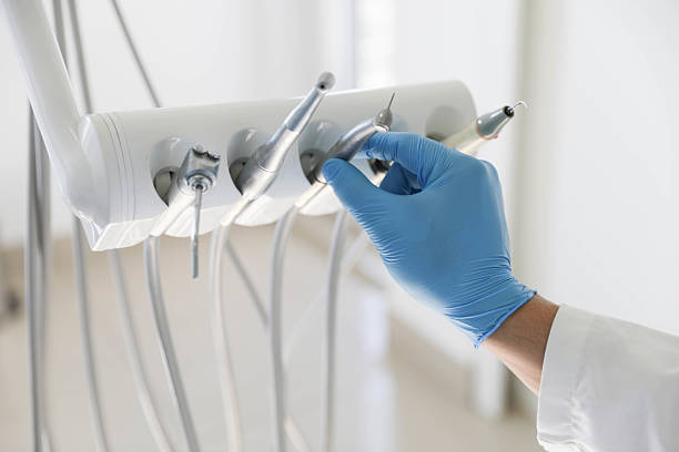 Professional Tooth Extraction technician working in St. James Parish County, LA